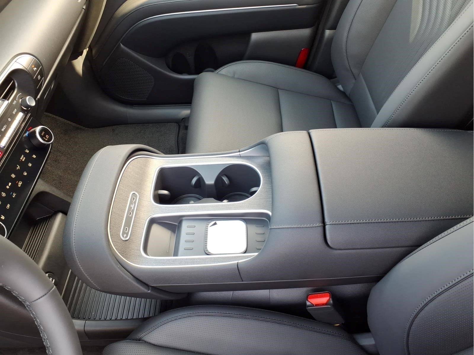 2027 Hyundai PALISADE HYBRID SEL Premium 8-Passenger