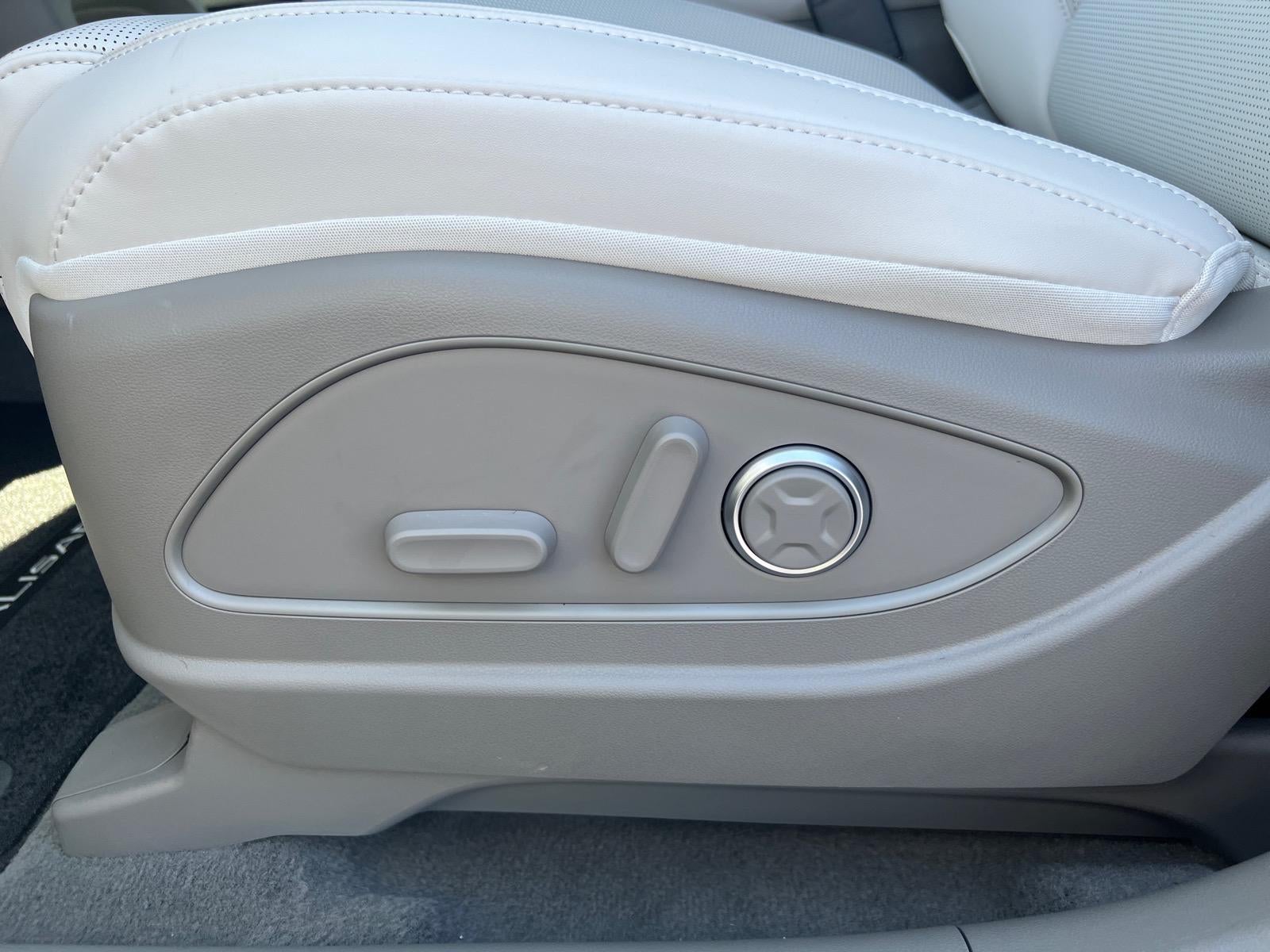 2026 Hyundai PALISADE HYBRID SEL Premium