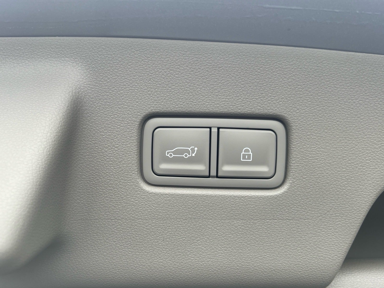 2026 Hyundai PALISADE HYBRID SEL Premium