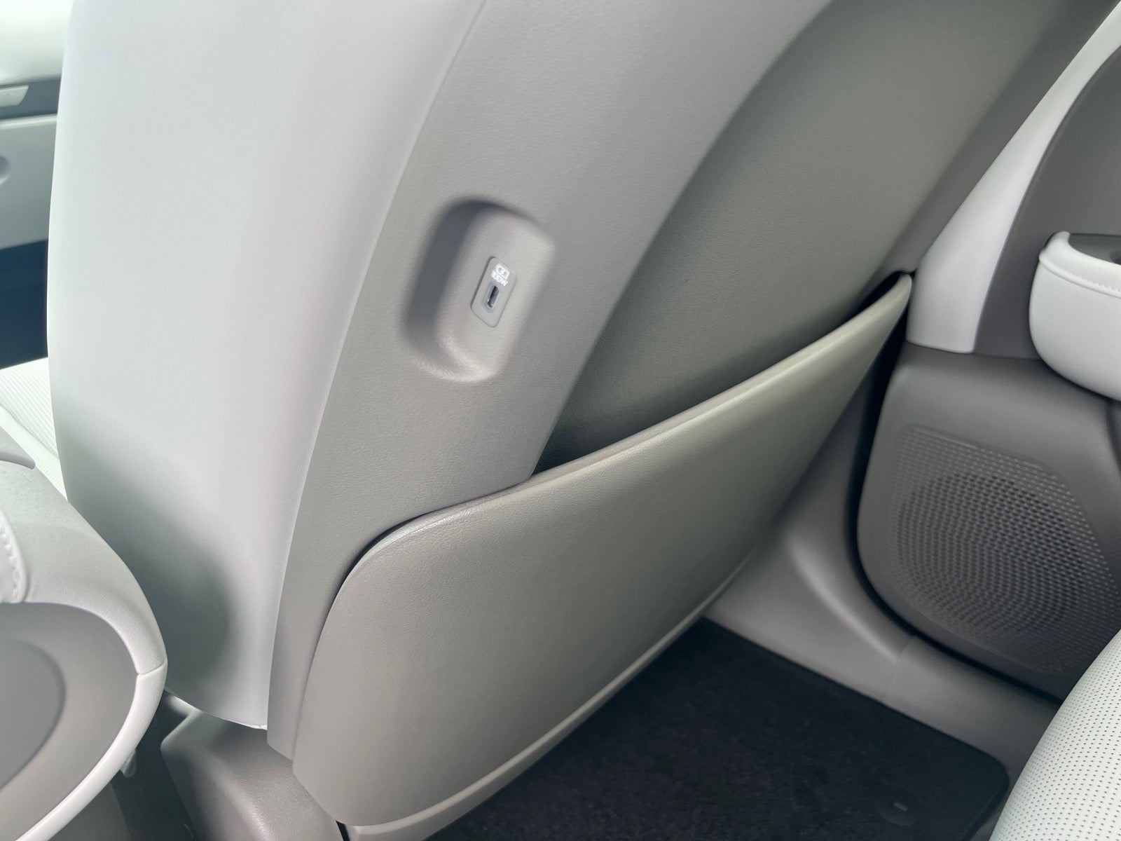 2026 Hyundai PALISADE HYBRID SEL Premium