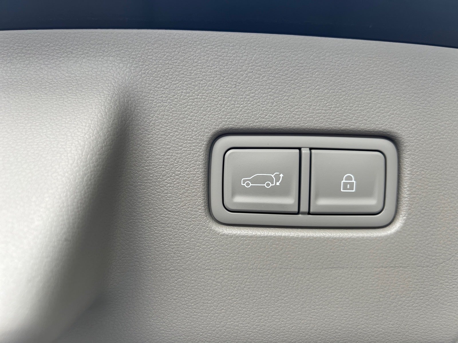 2026 Hyundai PALISADE HYBRID SEL Premium