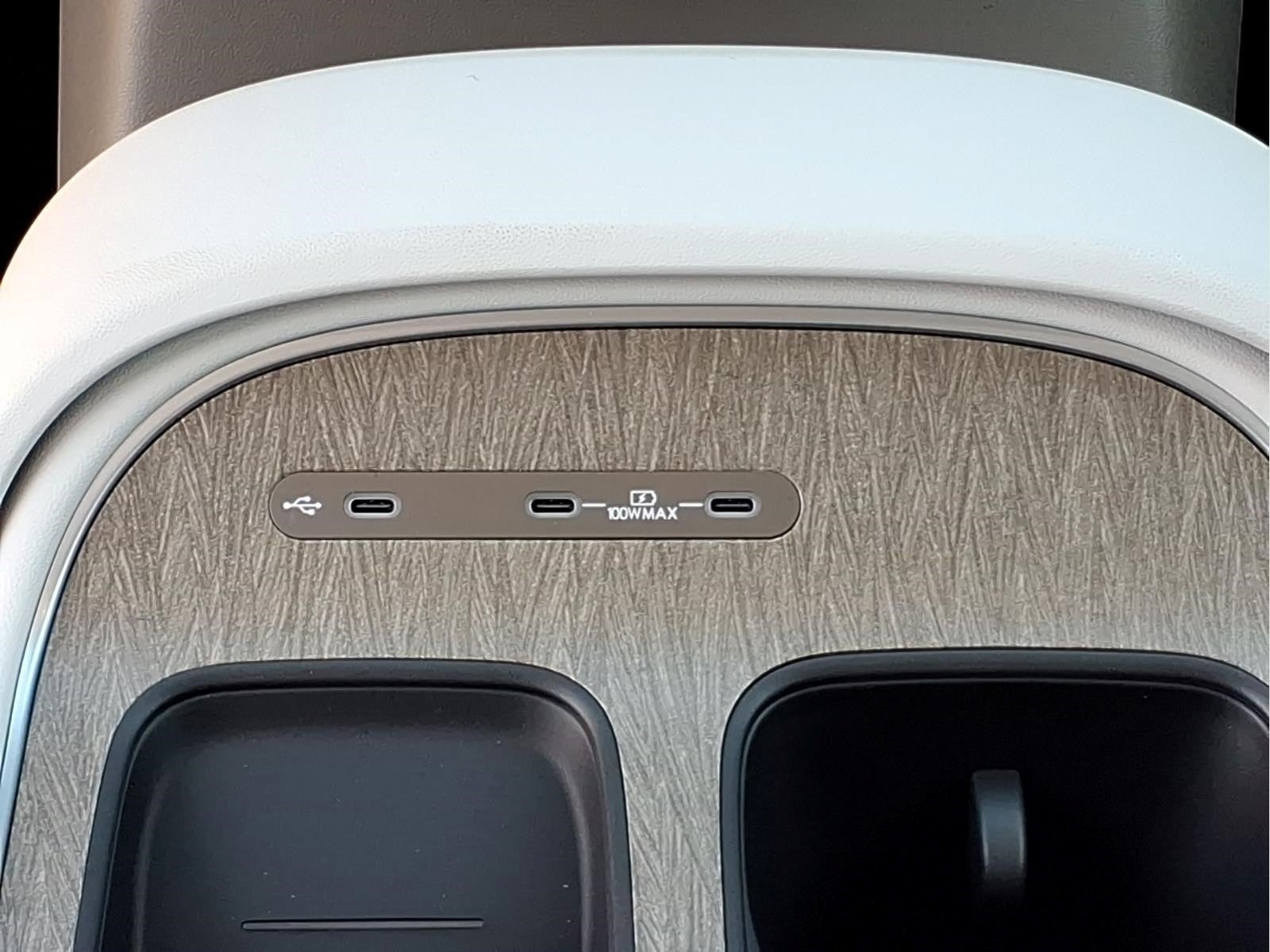 2027 Hyundai PALISADE SEL