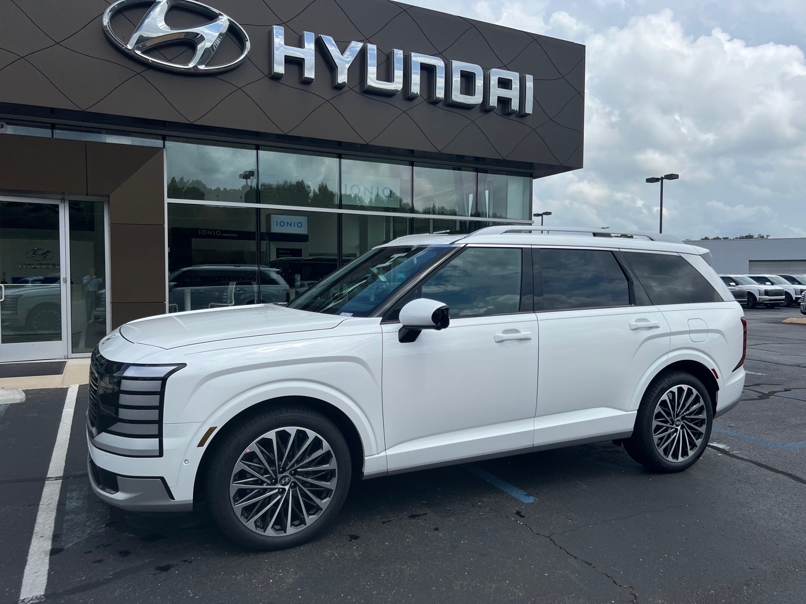 2026 Hyundai PALISADE HYBRID Calligraphy