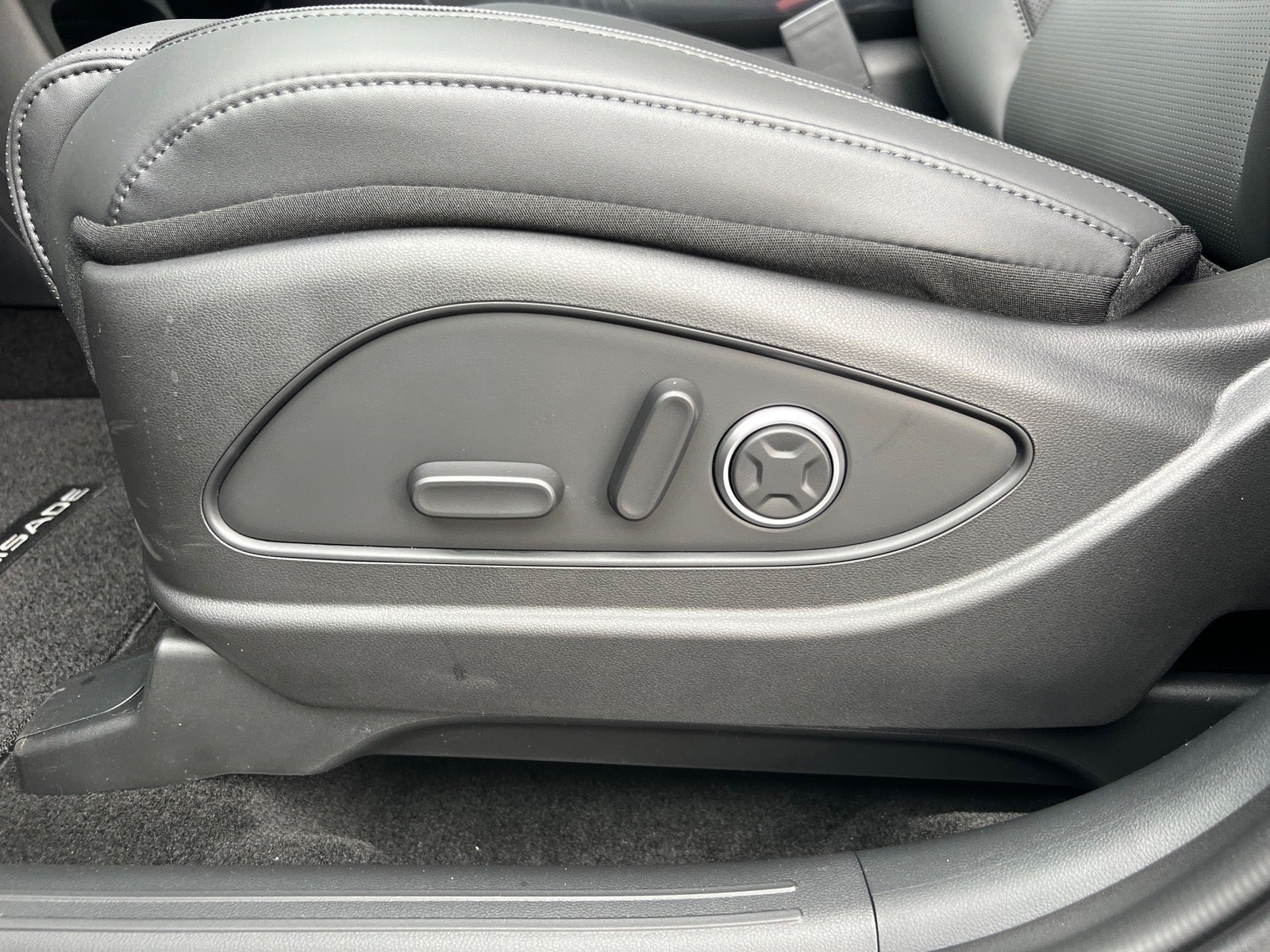 2026 Hyundai PALISADE SEL Premium