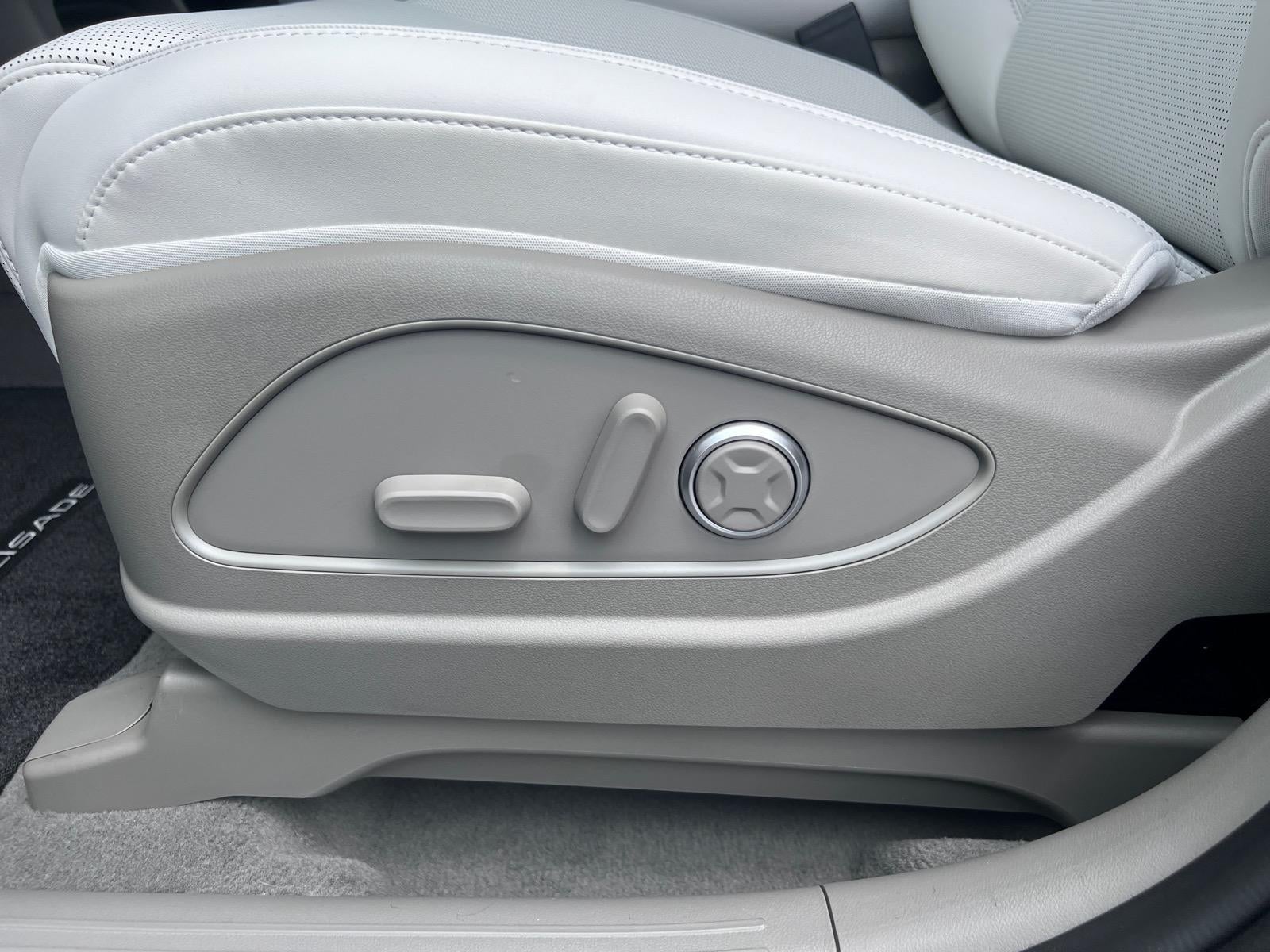 2026 Hyundai PALISADE SEL Premium