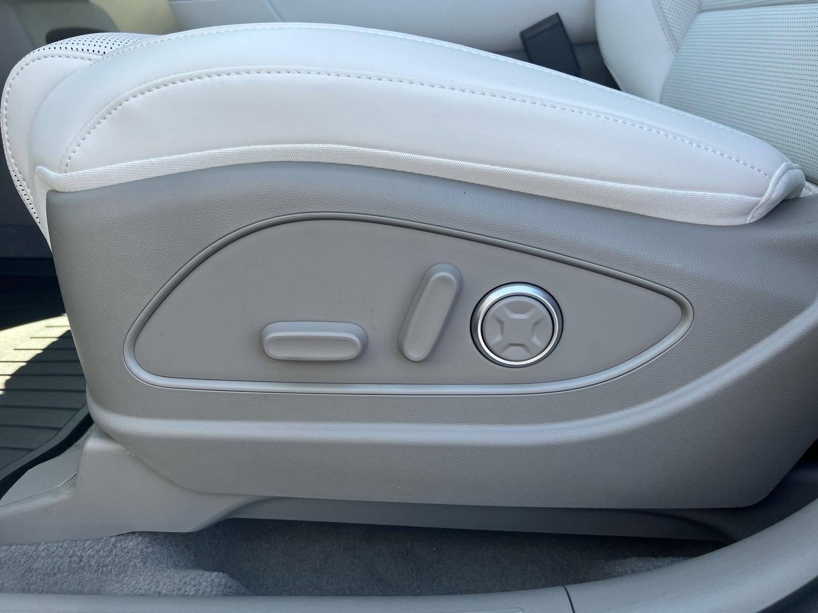 2026 Hyundai PALISADE SEL Premium