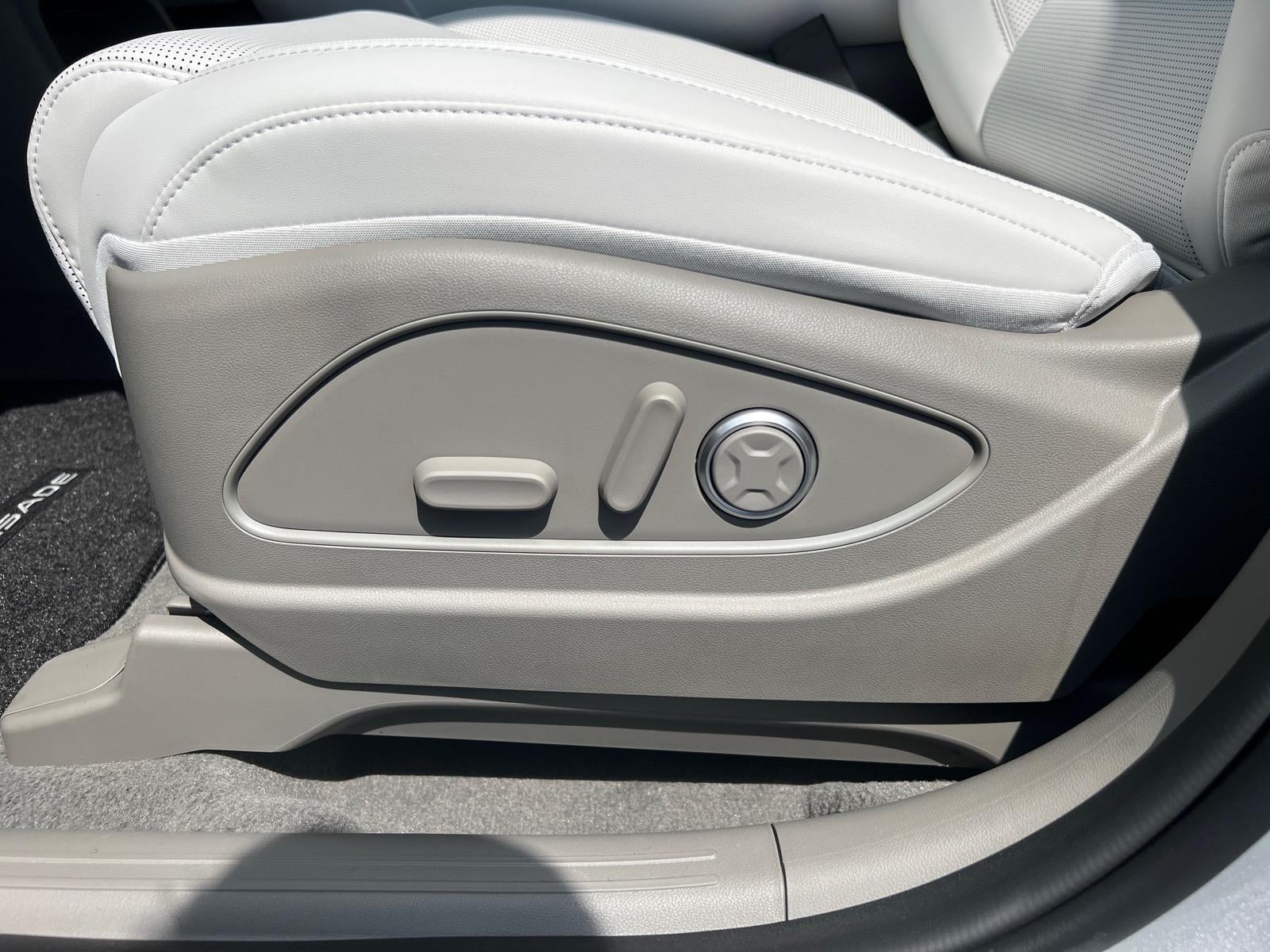 2026 Hyundai PALISADE SEL Premium