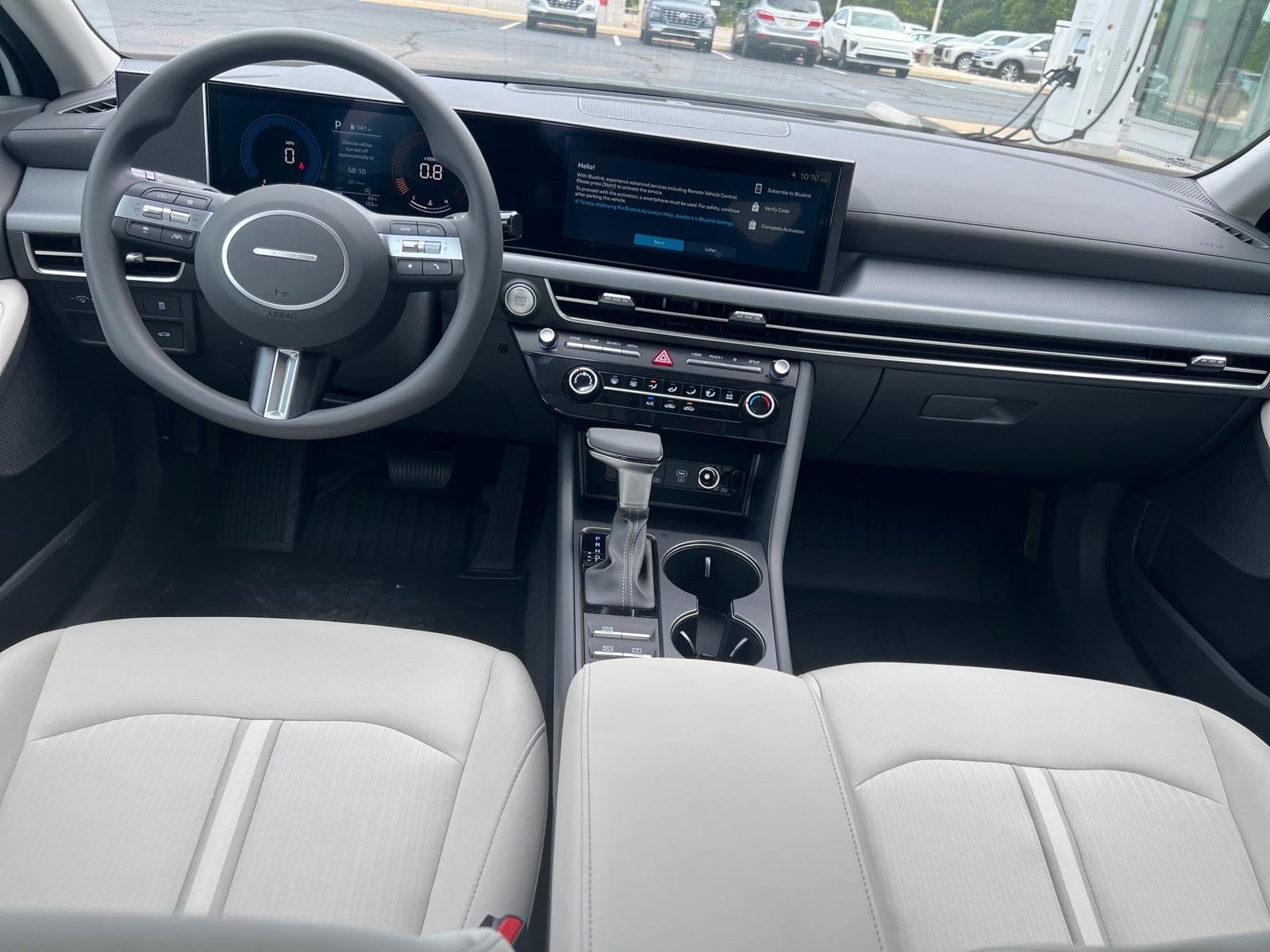 2026 Hyundai SONATA SE
