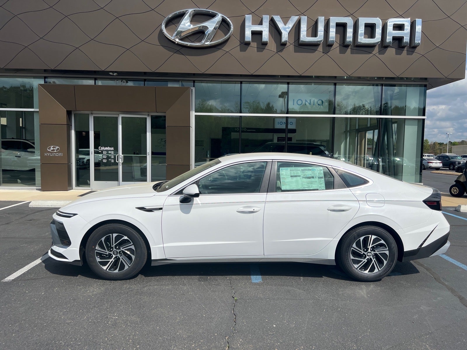 2026 Hyundai SONATA HYBRID Blue