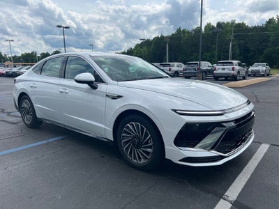 2025 Hyundai SONATA HYBRID SEL