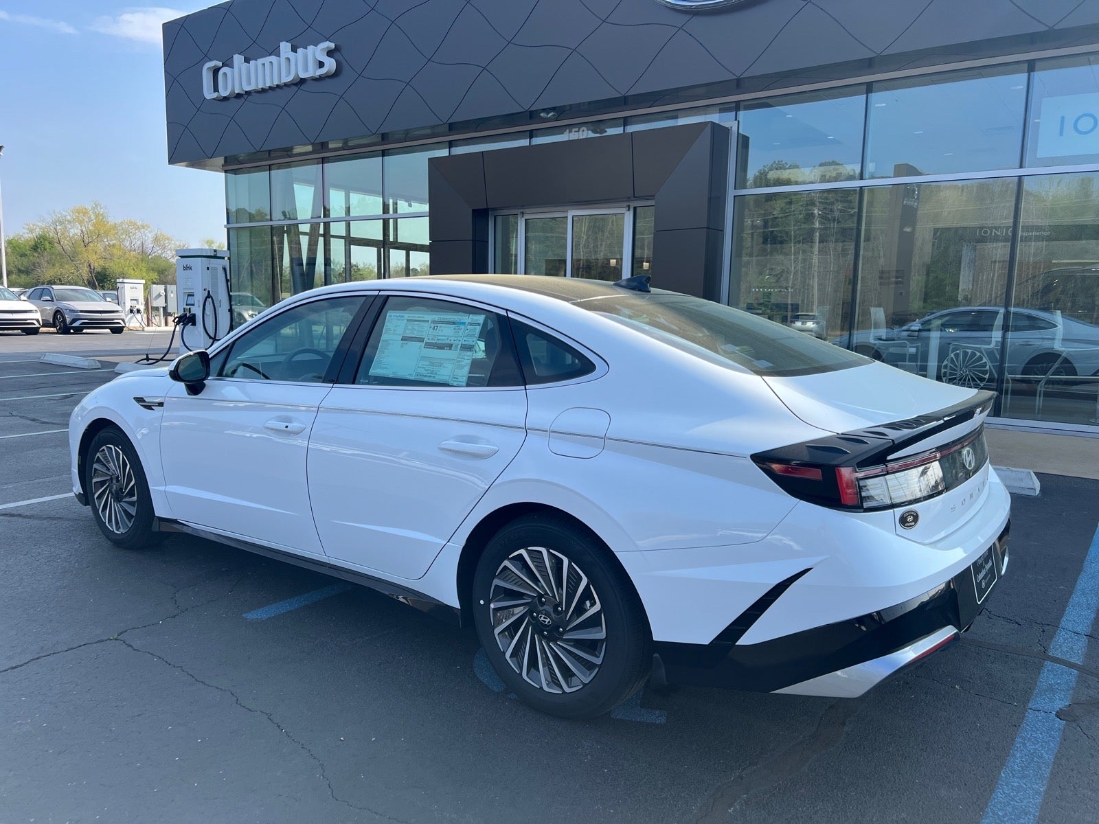 2026 Hyundai SONATA HYBRID SEL