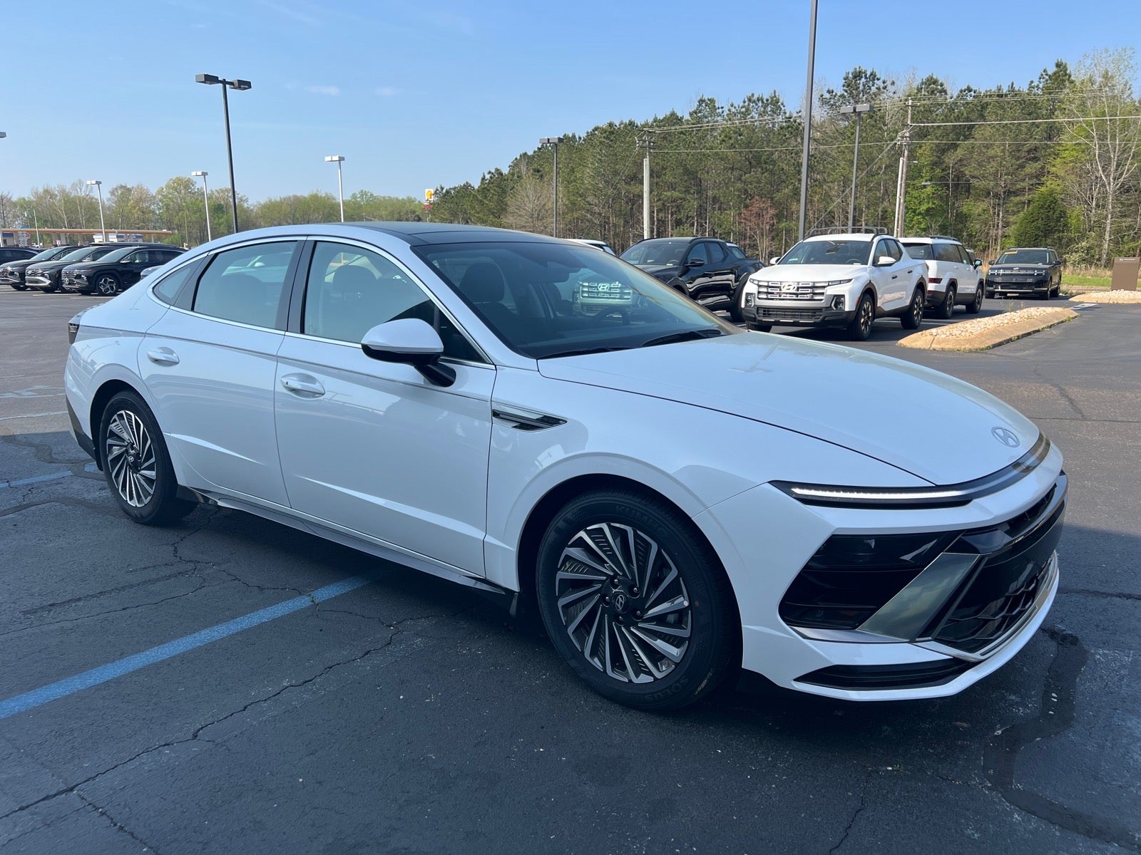 2026 Hyundai SONATA HYBRID SEL