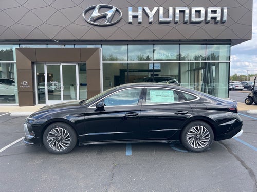 2026 Hyundai SONATA HYBRID Limited