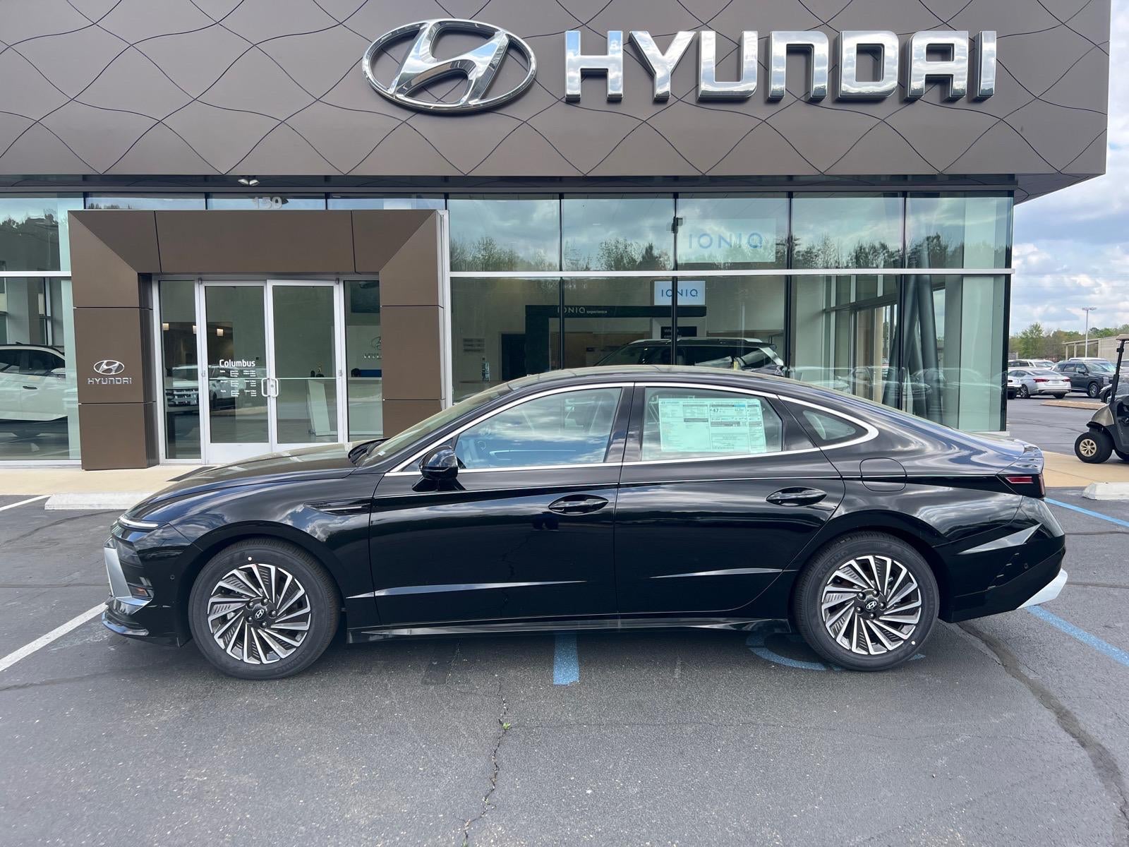 2026 Hyundai SONATA HYBRID Limited