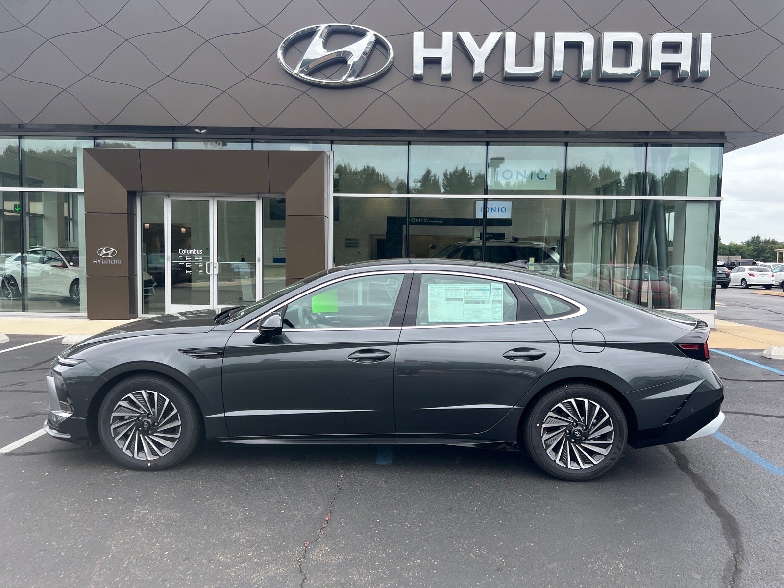 2026 Hyundai SONATA HYBRID Limited