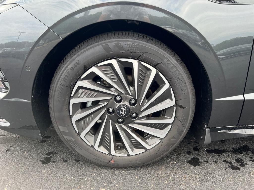 2025 Hyundai SONATA HYBRID Limited