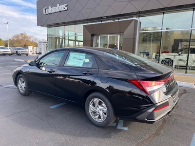 2026 Hyundai ELANTRA SE