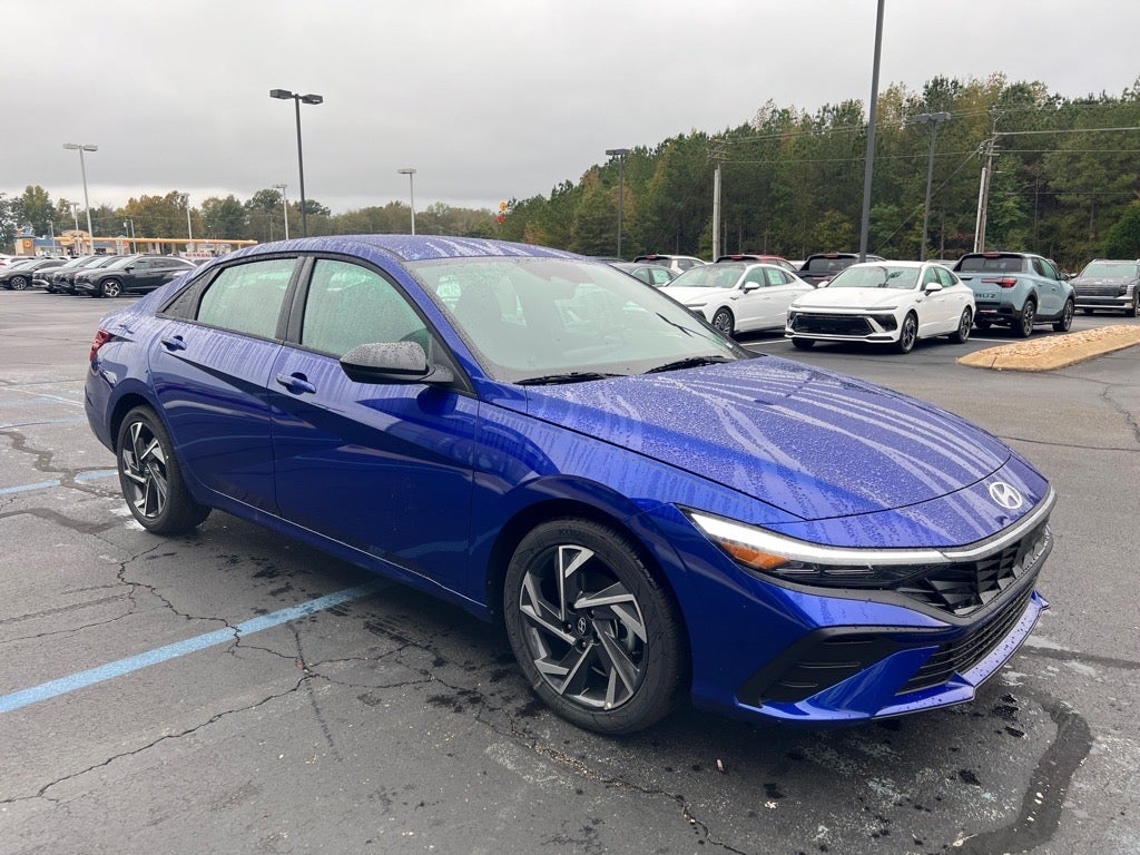 2025 Hyundai ELANTRA SEL Sport