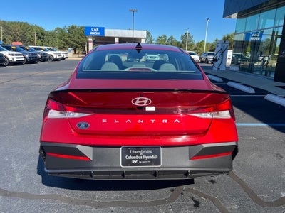 2025 Hyundai ELANTRA SEL Sport