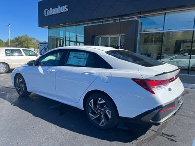 2025 Hyundai ELANTRA SEL Sport