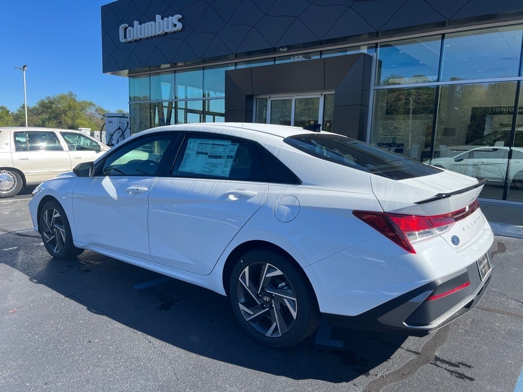 2025 Hyundai ELANTRA SEL Sport