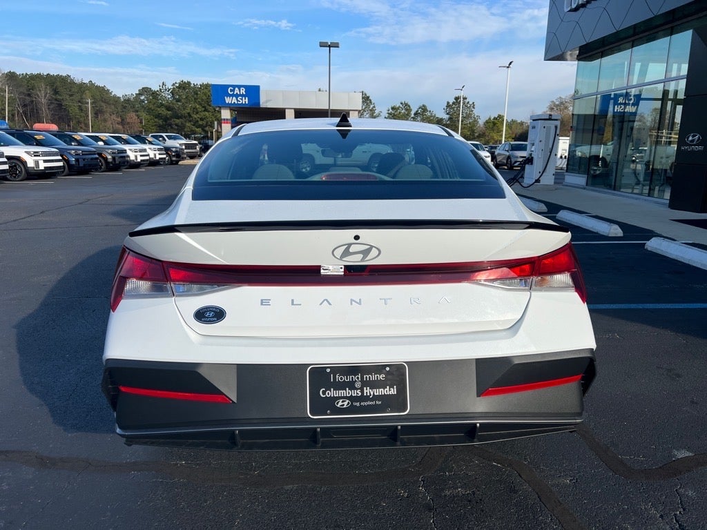 2025 Hyundai ELANTRA SEL Sport