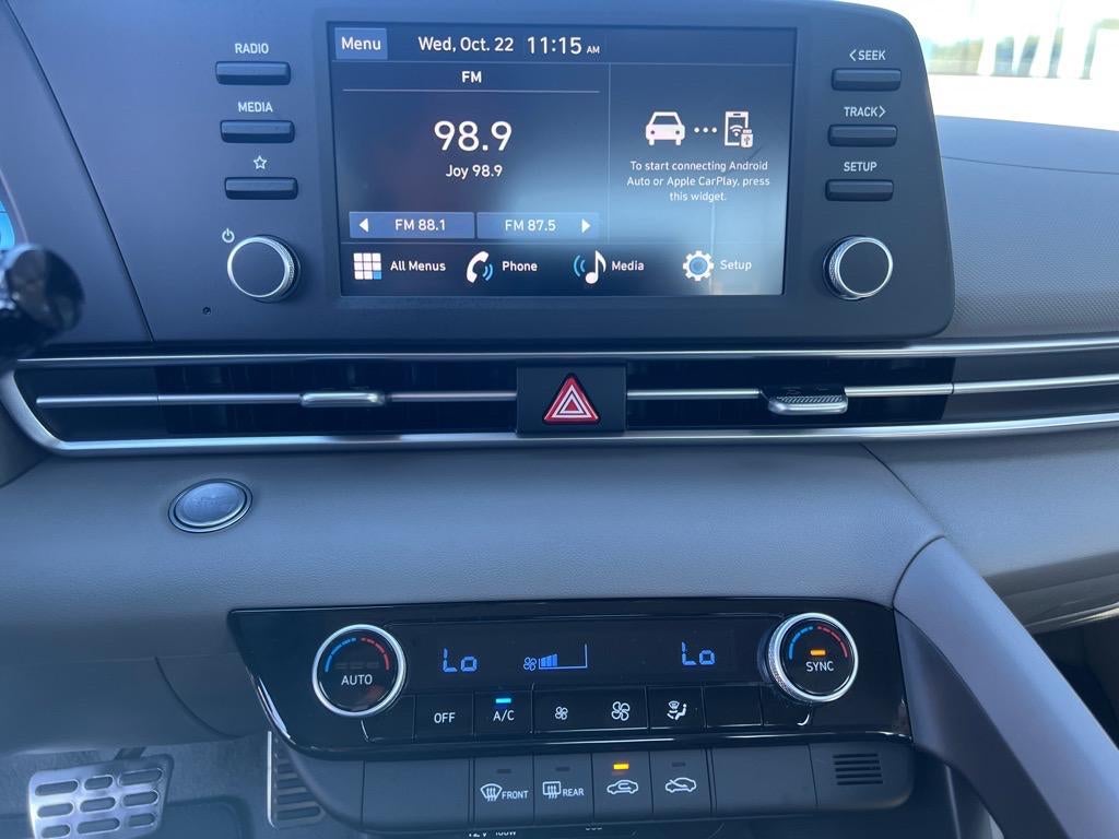 2025 Hyundai ELANTRA SEL Sport