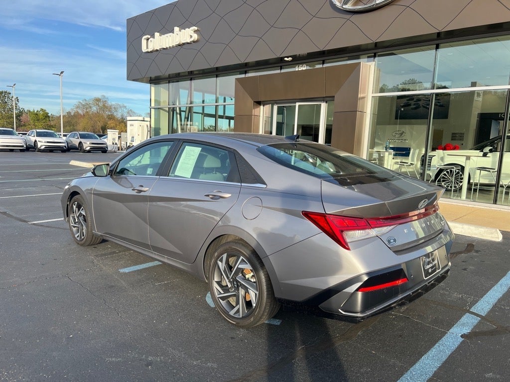 2024 Hyundai ELANTRA HYBRID Limited
