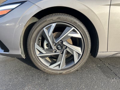 2024 Hyundai ELANTRA HYBRID Limited