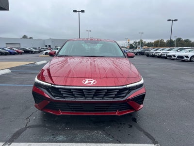 2025 Hyundai ELANTRA Limited