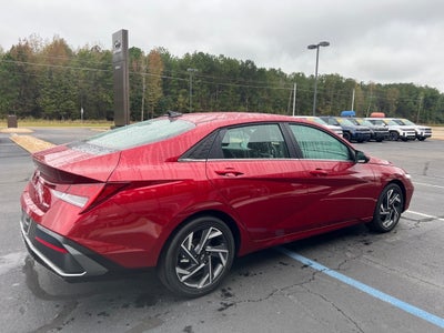 2025 Hyundai ELANTRA Limited