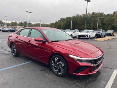 2025 Hyundai ELANTRA Limited