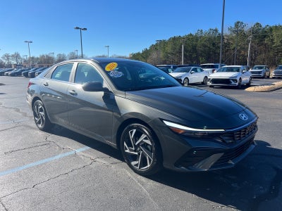 2024 Hyundai ELANTRA SEL