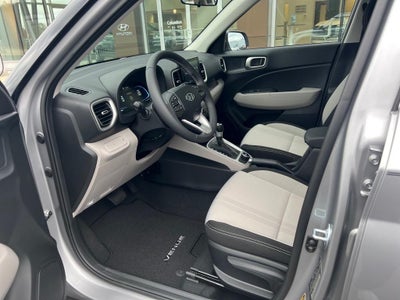 2025 Hyundai VENUE SEL