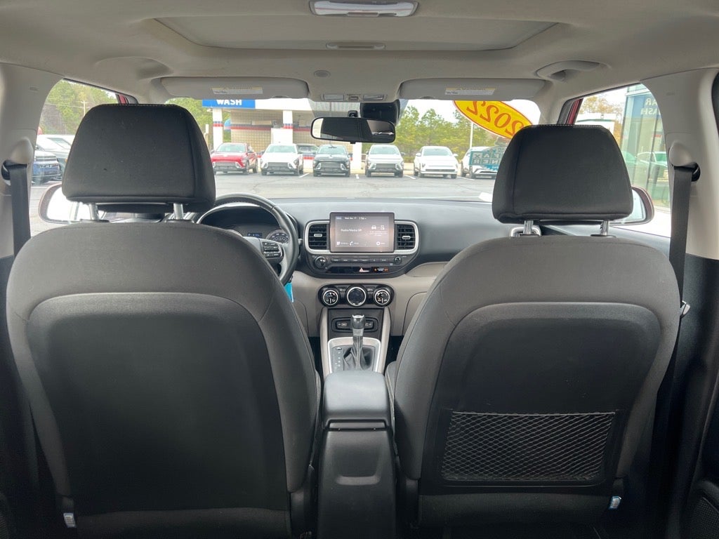 2022 Hyundai VENUE SEL