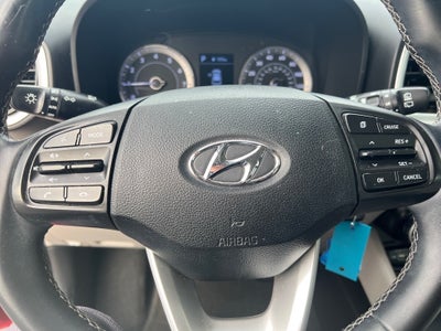 2022 Hyundai VENUE SEL