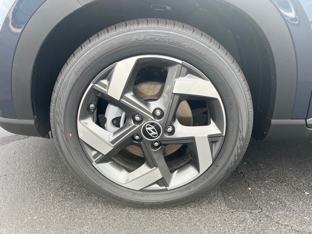 2025 Hyundai VENUE Limited