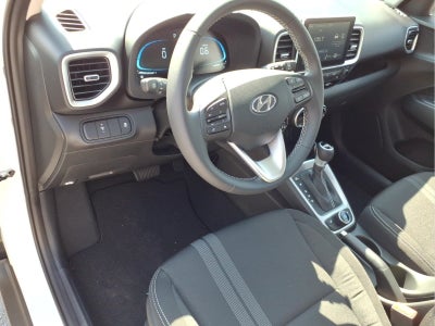 2026 Hyundai VENUE SEL