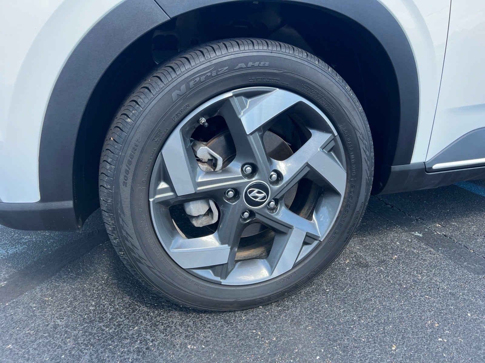 2024 Hyundai VENUE Limited