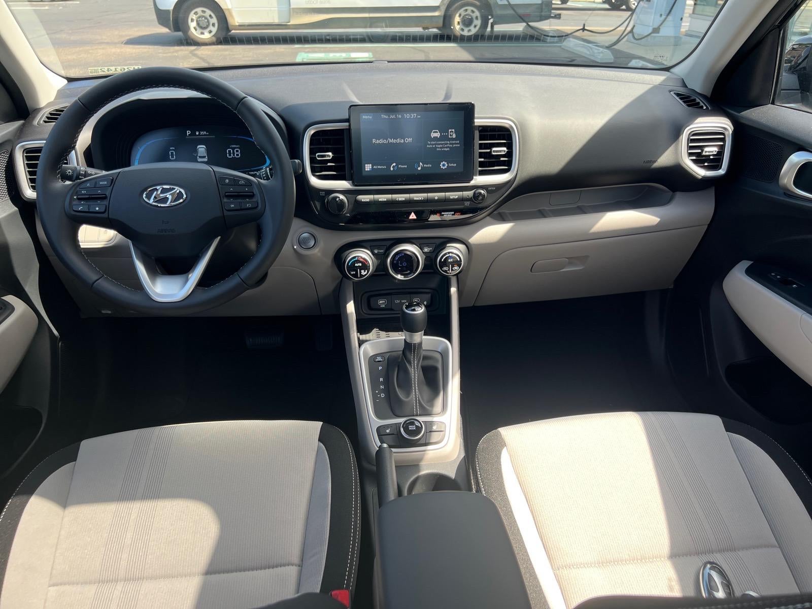 2026 Hyundai VENUE SEL